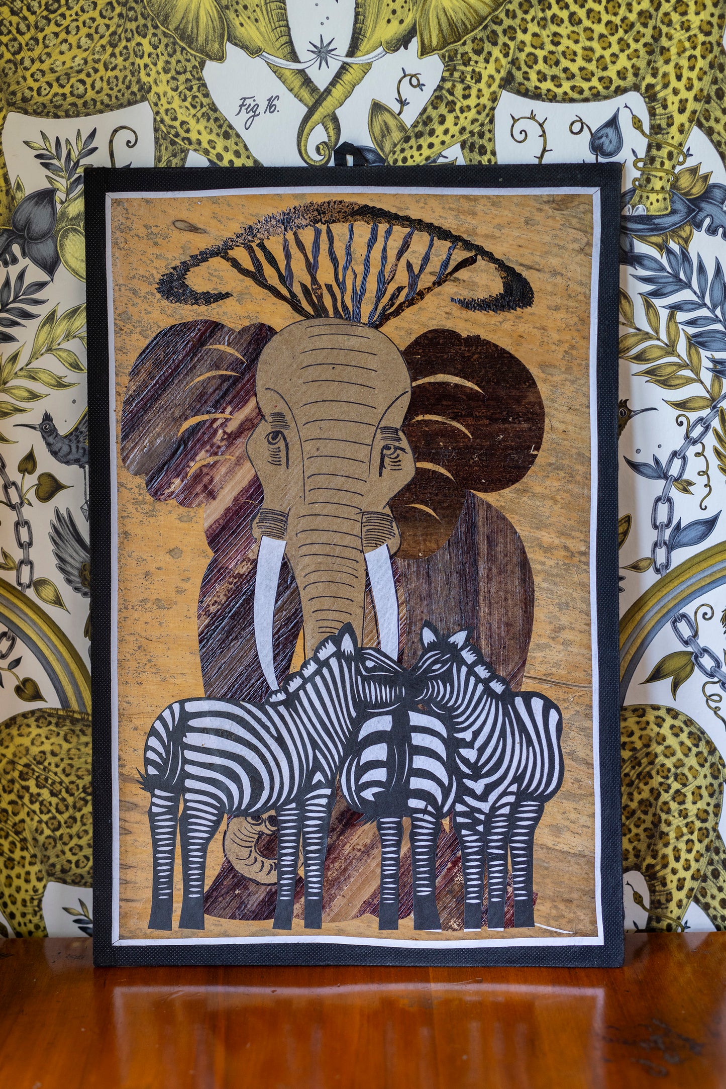 Kenyan Banana Leaf Wall Art - Elephant and Zebra